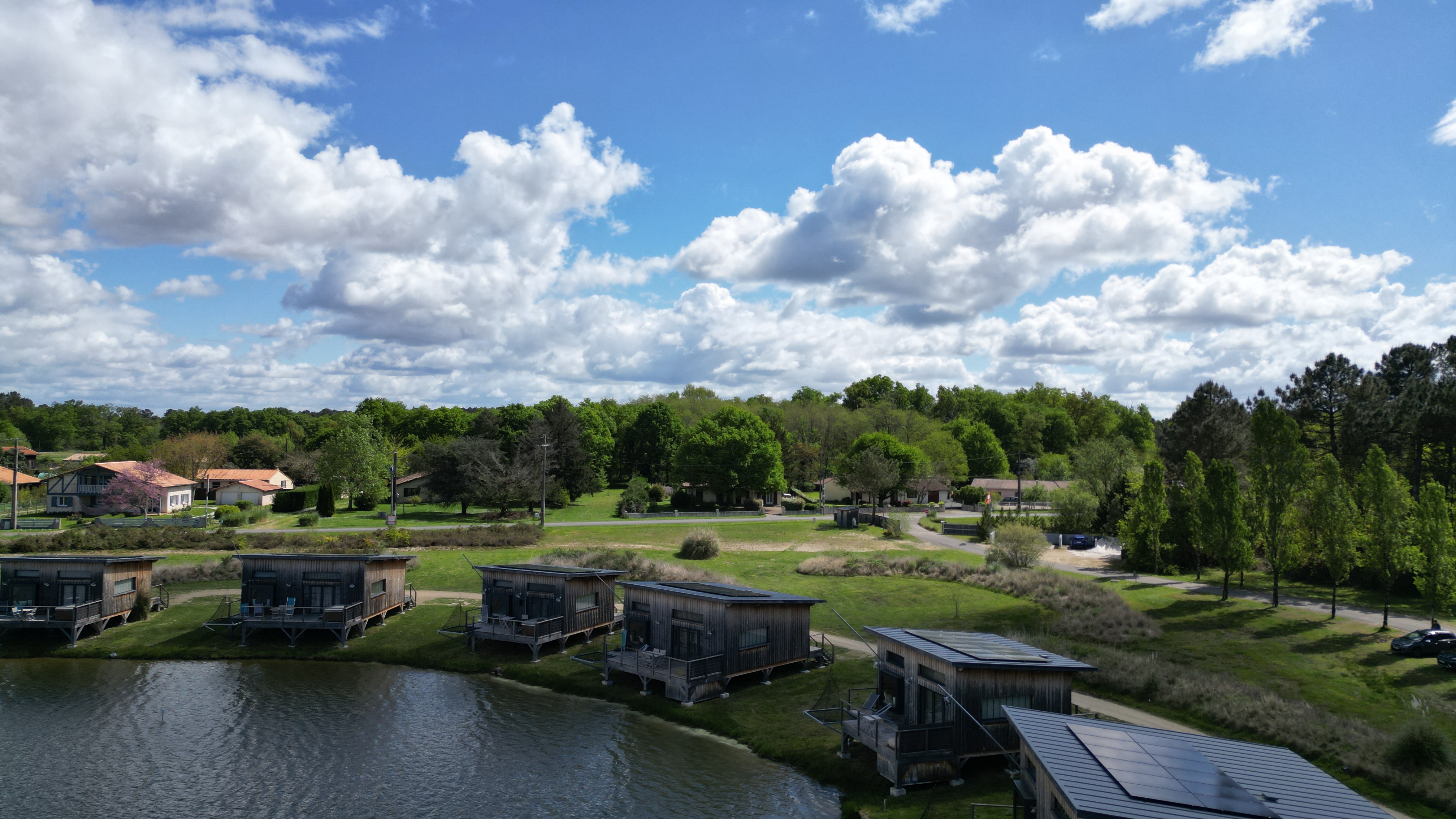 Écolodges du Golf du Sauternais